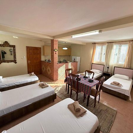 Shkodra Guest House 2 外观 照片