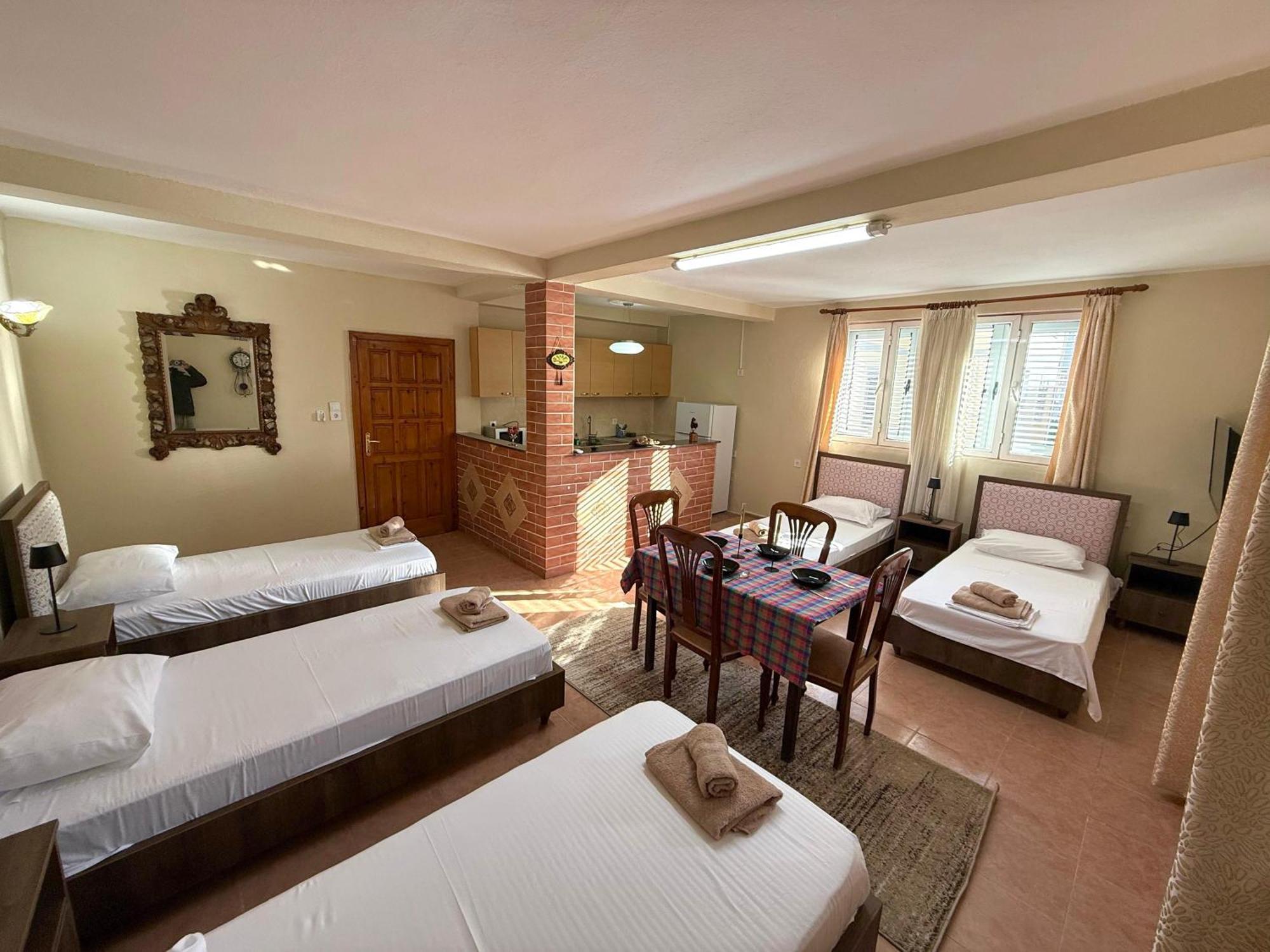 Shkodra Guest House 2 外观 照片